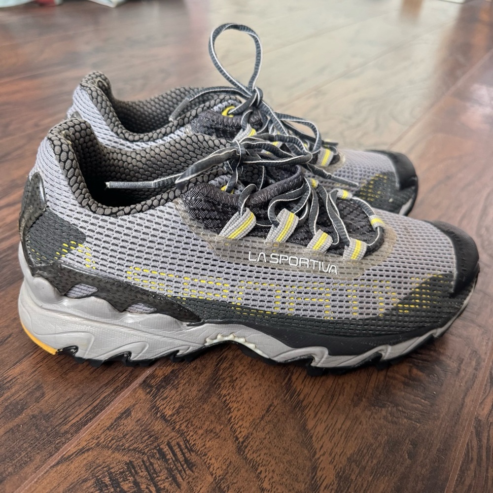 La Sportiva Size 10 Wildcat Mountain Trail Running Shoes